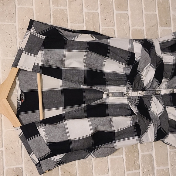 Guess Cotton Black and White Plaid Knee Dress ( Sz M/P) - Picture 1 of 9